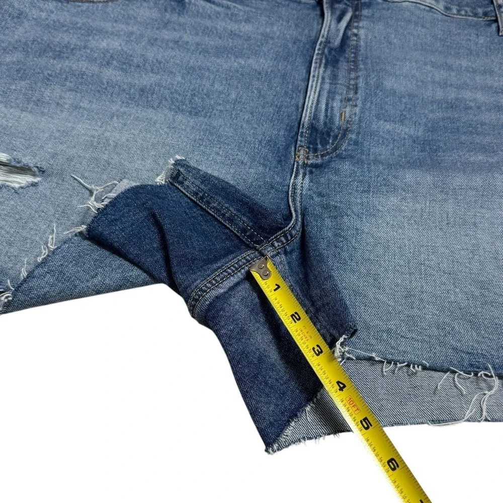 NEW Old Navy‎ High-Rise OG Straight Distressed Jean Shorts Capsule Summer 28